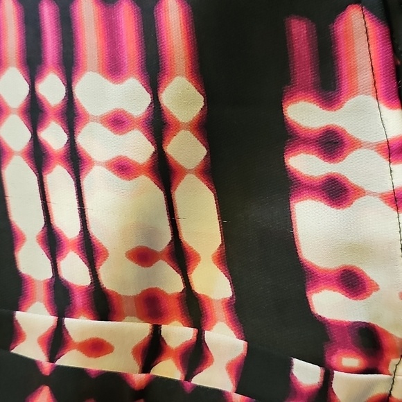 Worthington Colorful Pink and Black Pleated Front Sleeveless Graphic Blouse Med - Picture 11 of 11